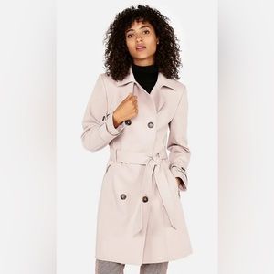 Express Classic Double-Breasted Trench Coat in Pale Pink